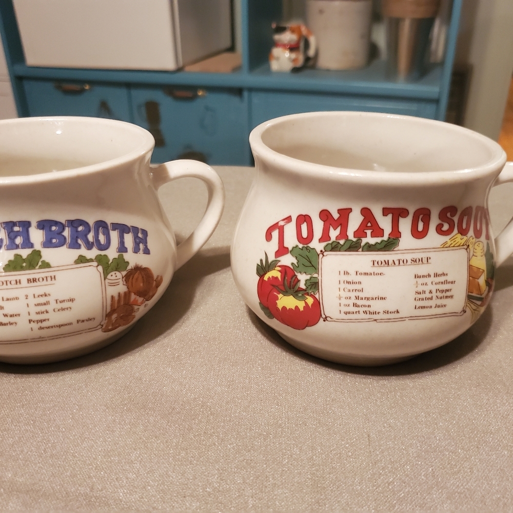 Vintage soup mugs with recipe on them. - Picture 3 of 8